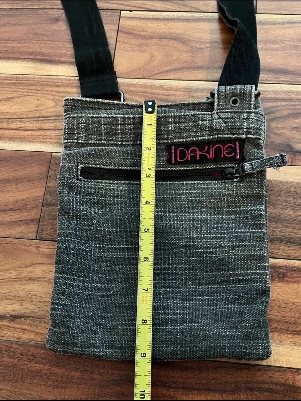 Dakine Heathered Gray Adjustable Crossbody Purse Utility Streetwear